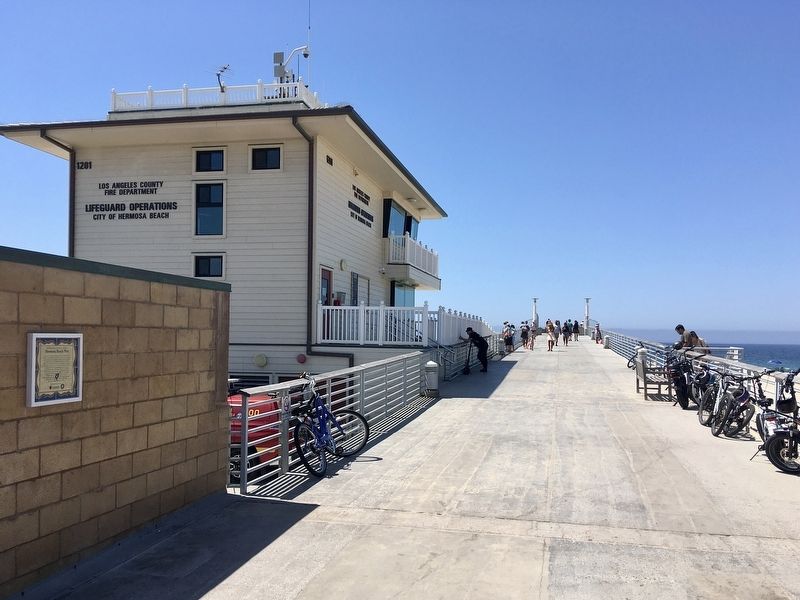 Hermosa Beach Pier and Marker image. Click for full size.