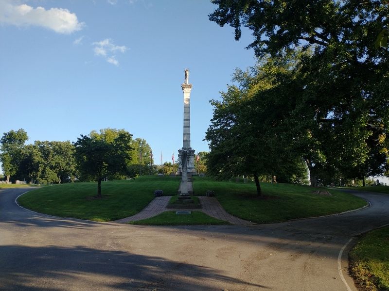 Kentucky War Memorial. Click for full size. Kentucky War Memorial image. Click for full size.