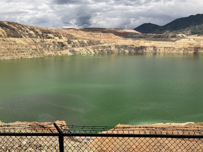Berkeley Pit image. Click for full size.
