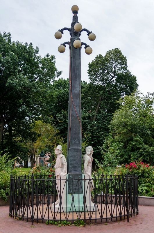 Indian and the Puritan Monument image. Click for full size.