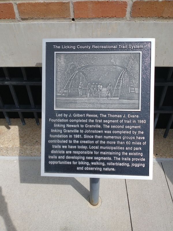 The Licking County Recreational Trail System Marker image. Click for full size.