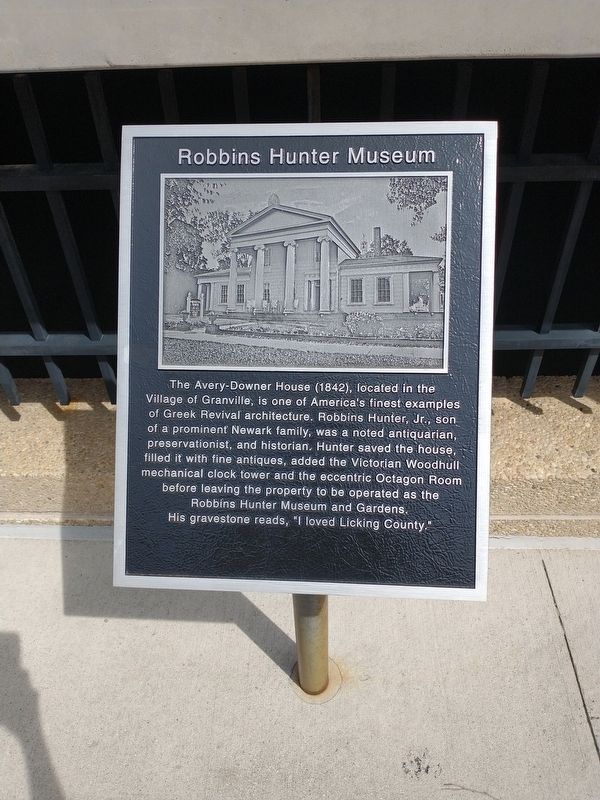 Robbins Hunter Museum Marker image. Click for full size.