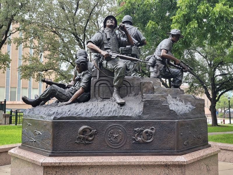 The front of the Texas Capitol Vietnam Veterans Monument image. Click for full size.