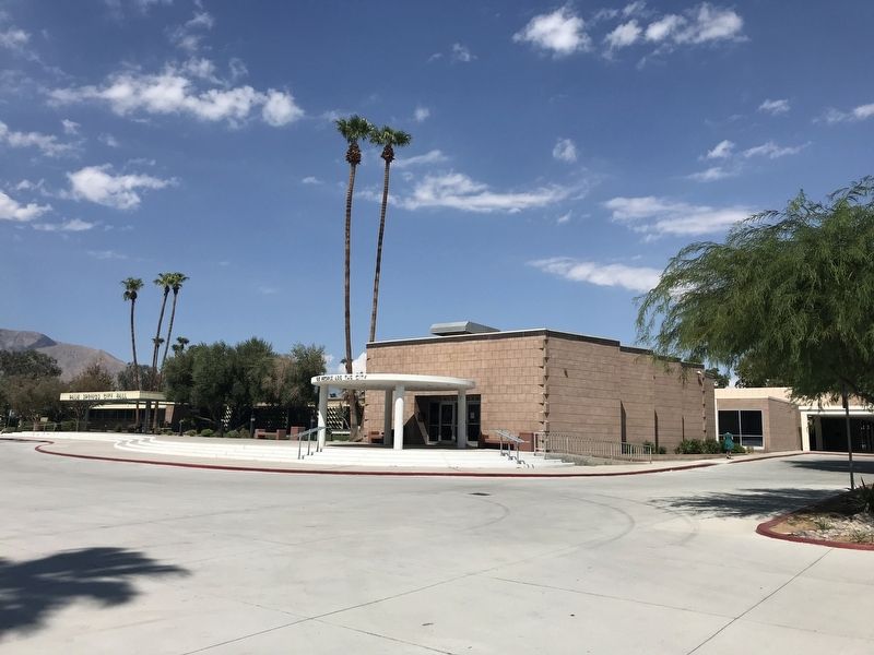 Palm Springs City Hall Marker image. Click for full size.