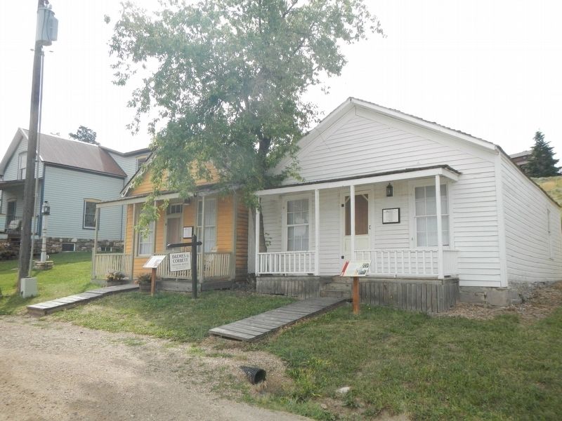 Corbett House and Marker image. Click for full size.