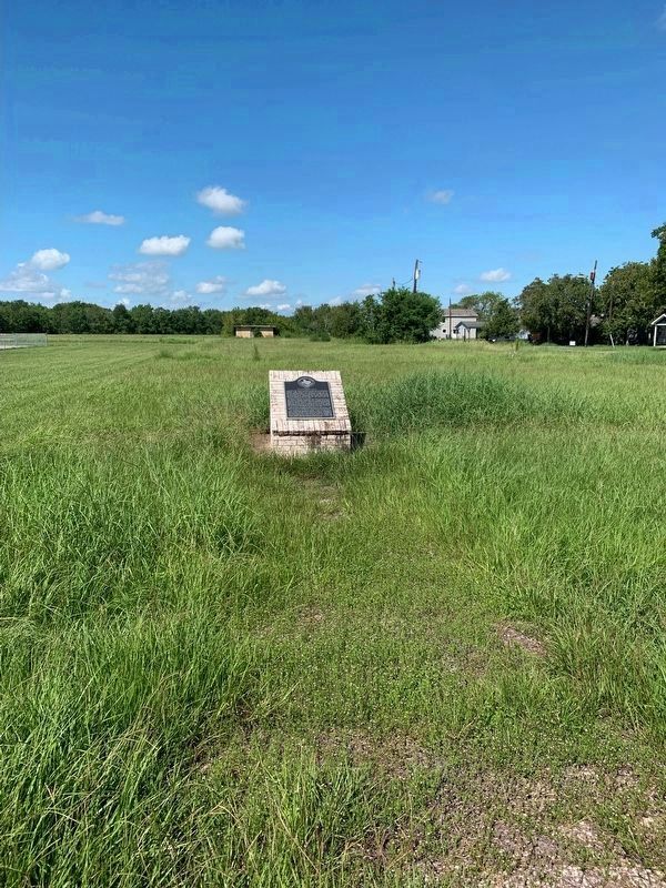Site of Hilliard High School and Marker image. Click for full size.