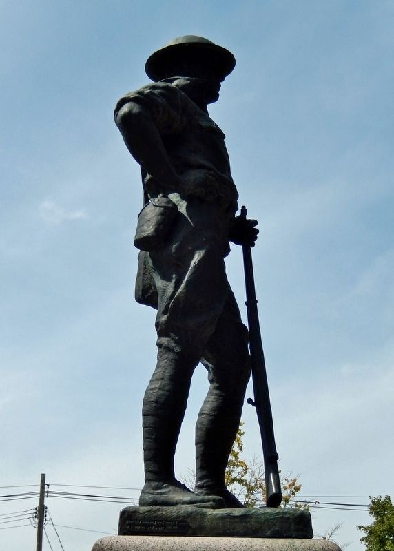 Norman County War Memorial Statue image. Click for full size.