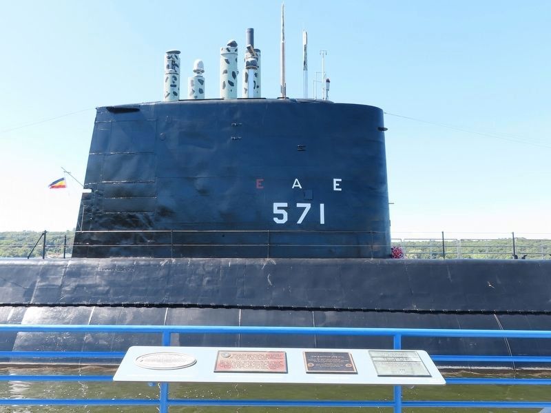 USS Nautilus and Markers. Click for full size. USS Nautilus and Markers image. Click for full size.