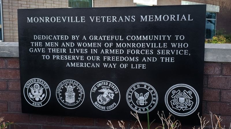 Monroeville Veterans Memorial image. Click for full size.