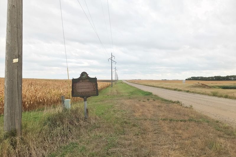 Brown County / Day County Marker, from the west image. Click for full size.