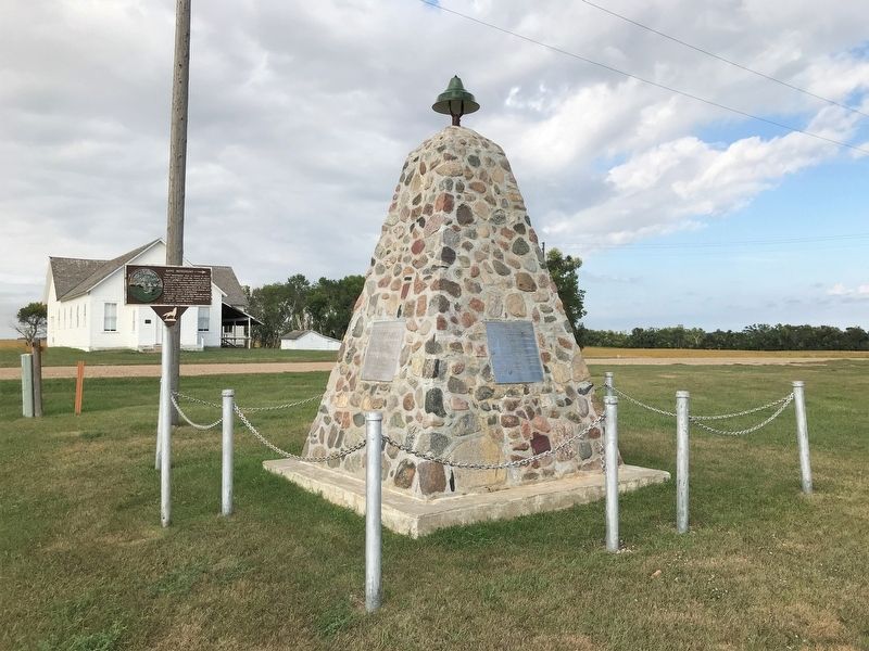 In Memory of the Finnish Pioneers Monument image. Click for full size.