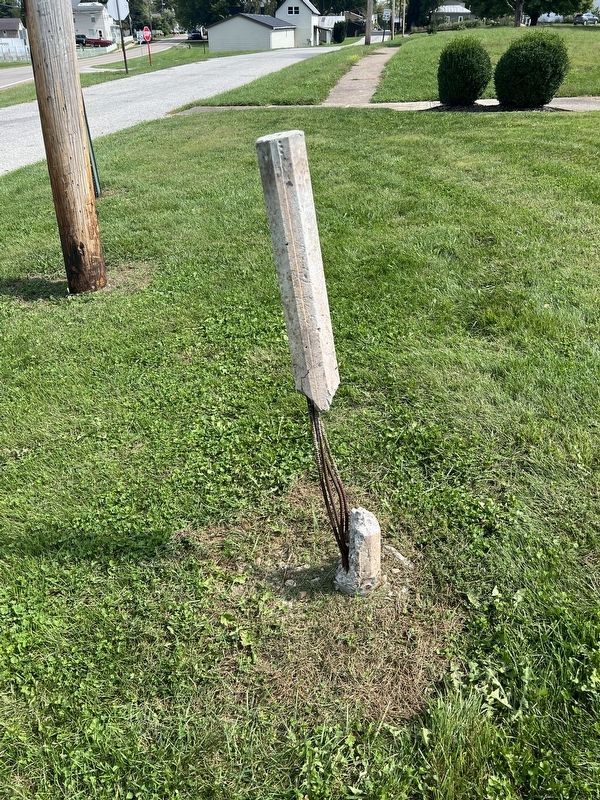 Remnants of the missing marker's supporting post image. Click for full size.