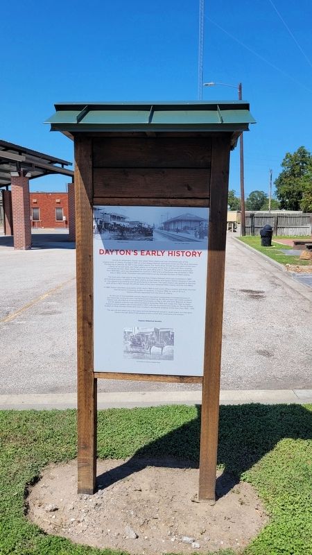 Dayton's Early History Marker. Click for full size. Dayton's Early History Marker image. Click for full size.
