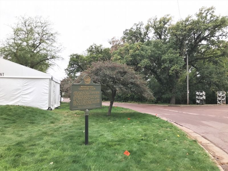 Minnehaha Country Club Marker, from the east. Click for full size. Minnehaha Country Club Marker, from the east image. Click for full size.