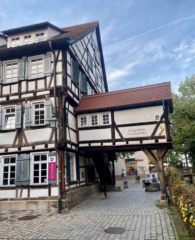 Nonnenhaus / Nunnery and Marker image. Click for full size.