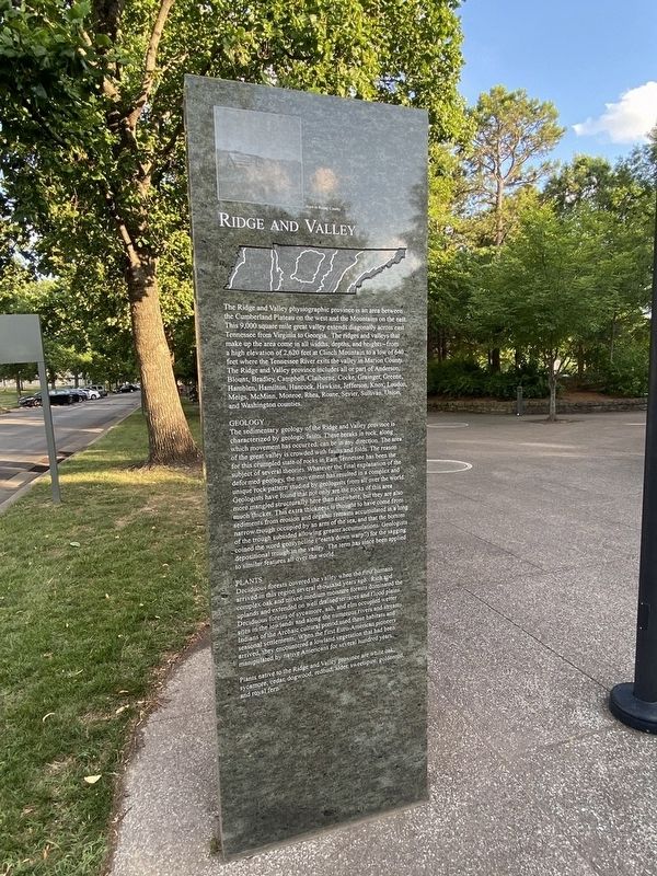 Ridge and Valley / Cumberland Plateau Marker image. Click for full size.