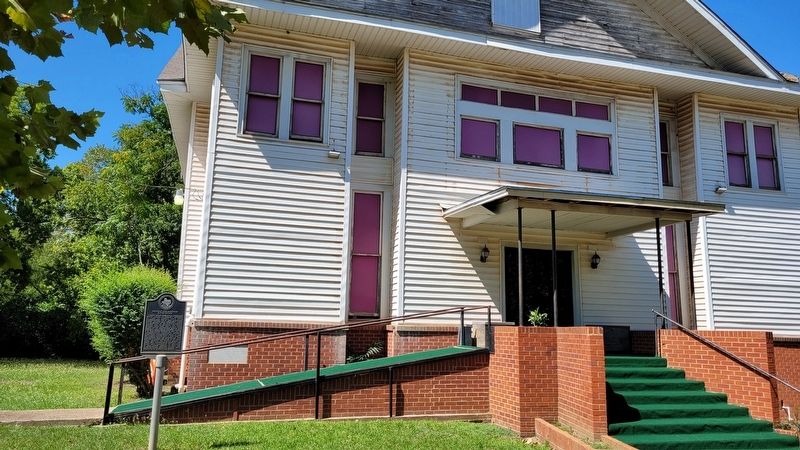 The front entrance to the Greater St. Paul Missionary Baptist Church and Marker image. Click for full size.