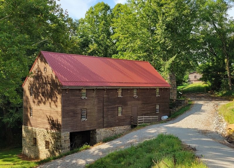 Washington Grist Mill image. Click for full size.