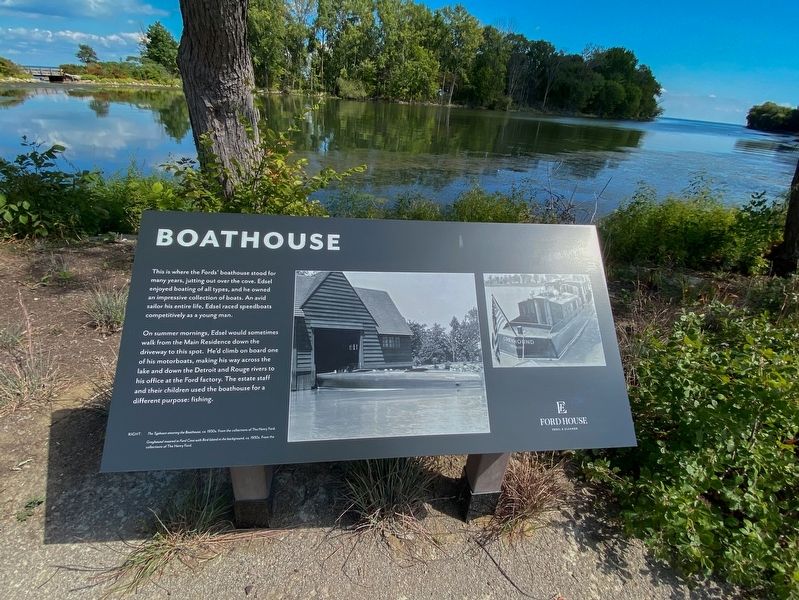 Boathouse Marker image. Click for full size.