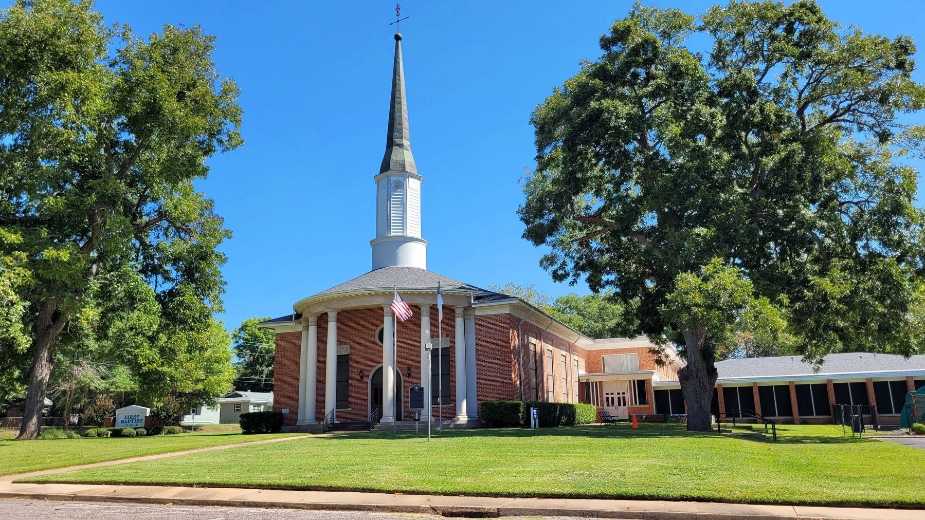 First Baptist Church of Crockett. Click for full size. First Baptist Church of Crockett image. Click for full size.