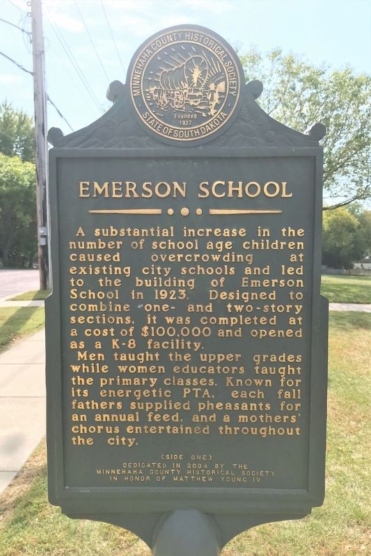 Emerson School Marker <i>(Side one)</i> image. Click for full size.