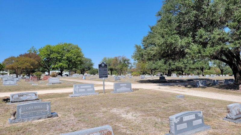 The view of the Nora Lee Mayhew Wendland Marker from the cemetery image. Click for full size.