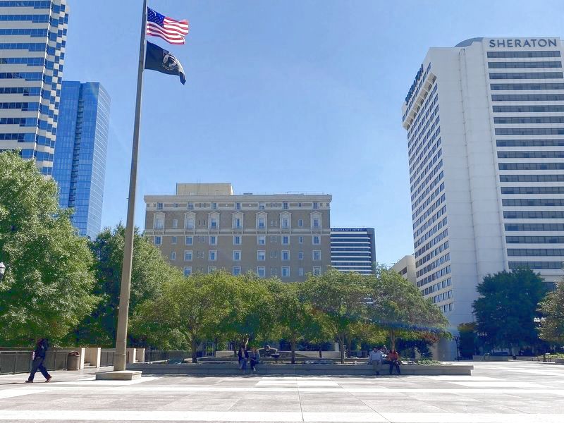 Tennessee Air National Guardsmen Memorial image. Click for full size.