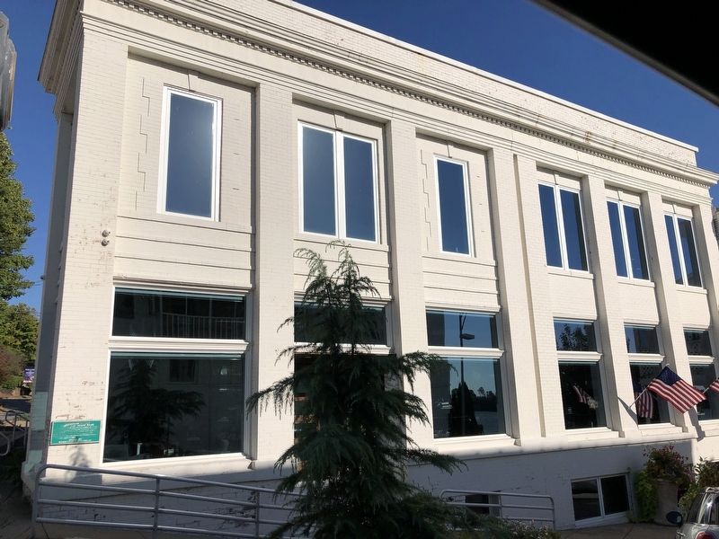 Citizens Bank � Newburgh State Bank Marker image. Click for full size.