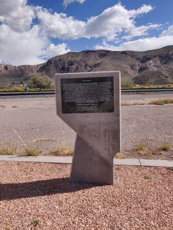 The 1910 Flood Marker image. Click for full size.