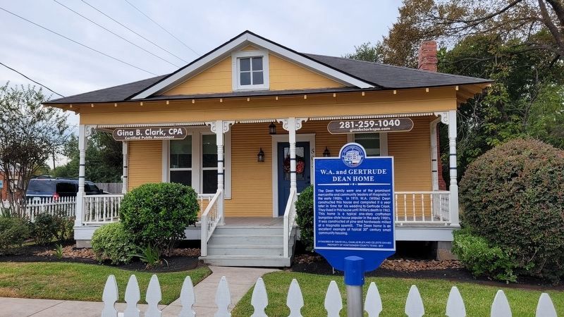 Closeup view of W.A. and Gertrude Dean Home and Marker. Click for full size. Closeup view of W.A. and Gertrude Dean Home and Marker image. Click for full size.