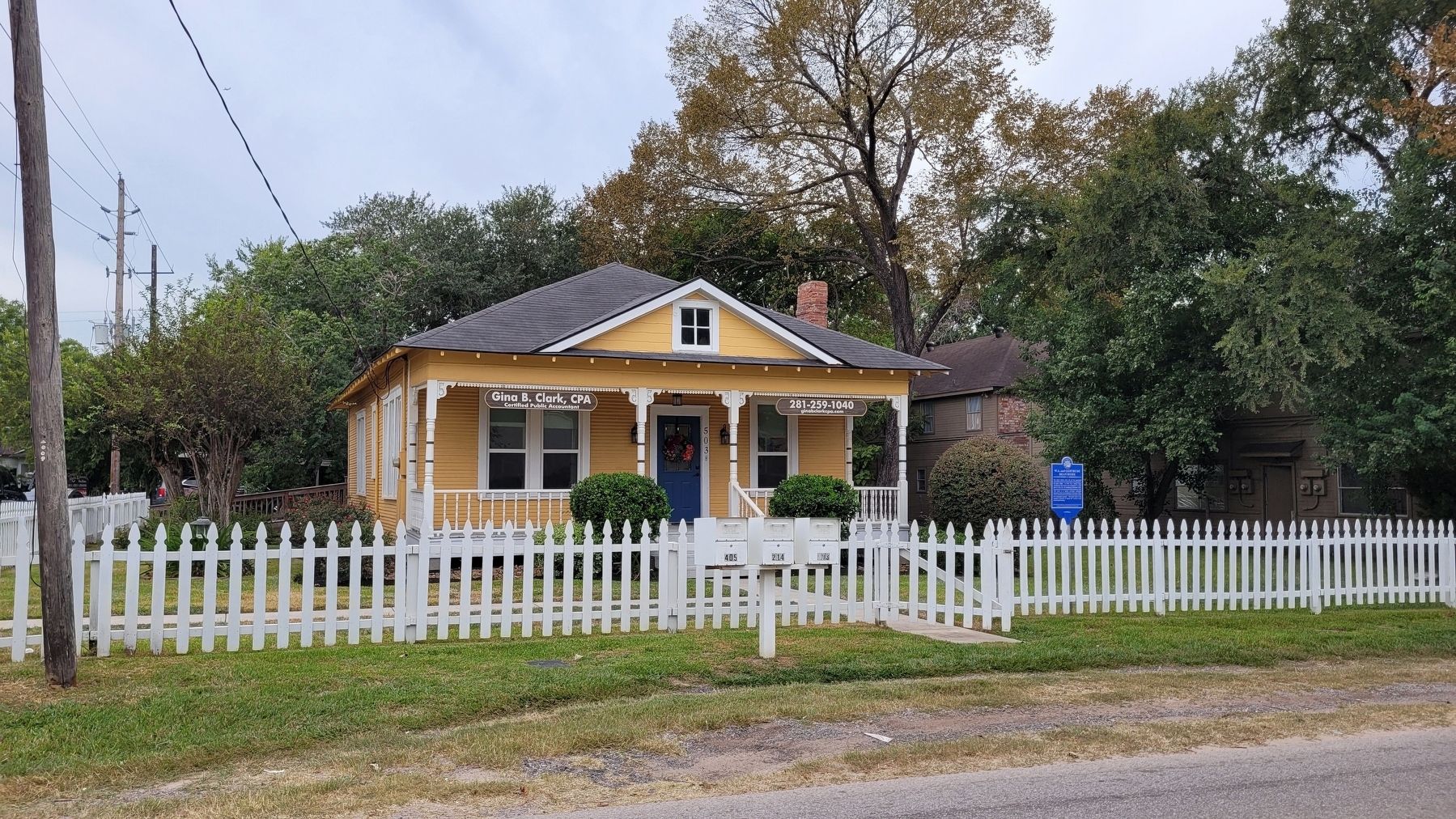 The view of the W.A. and Gertrude Dean Home and Marker from across the street. Click for full size. The view of the W.A. and Gertrude Dean Home and Marker from across the street image. Click for full size.