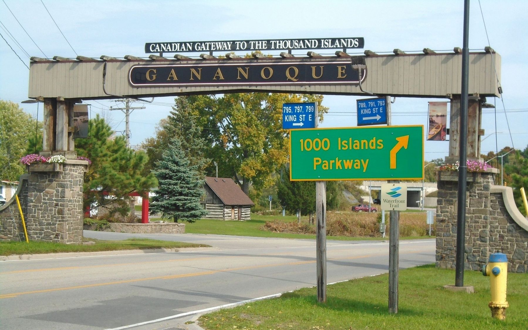 Gananoque Gateway image. Click for full size.