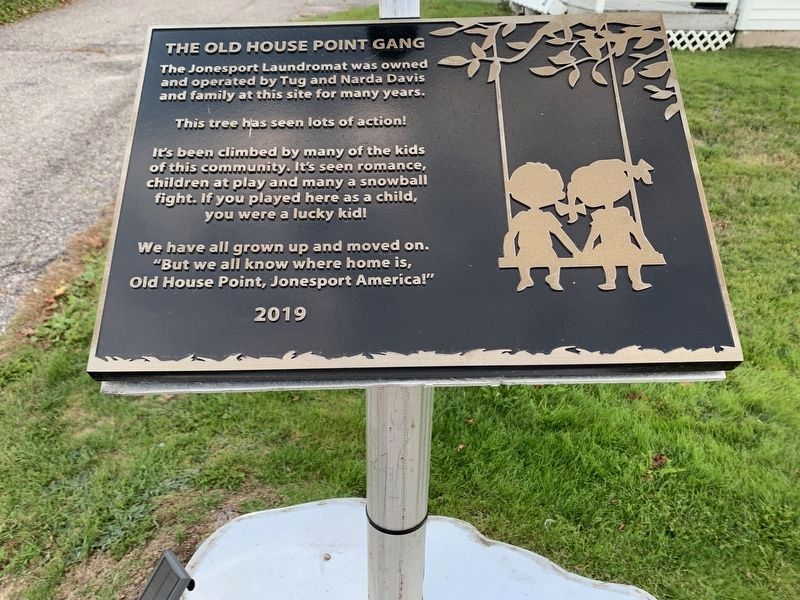 The Old House Point Gang Marker image. Click for full size.