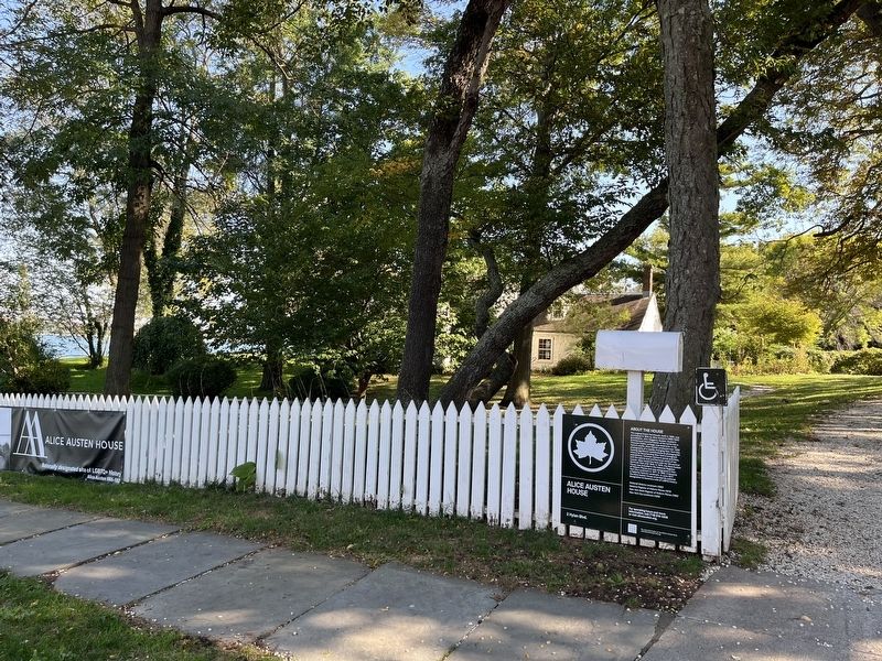 Alice Austen House Marker image. Click for full size.