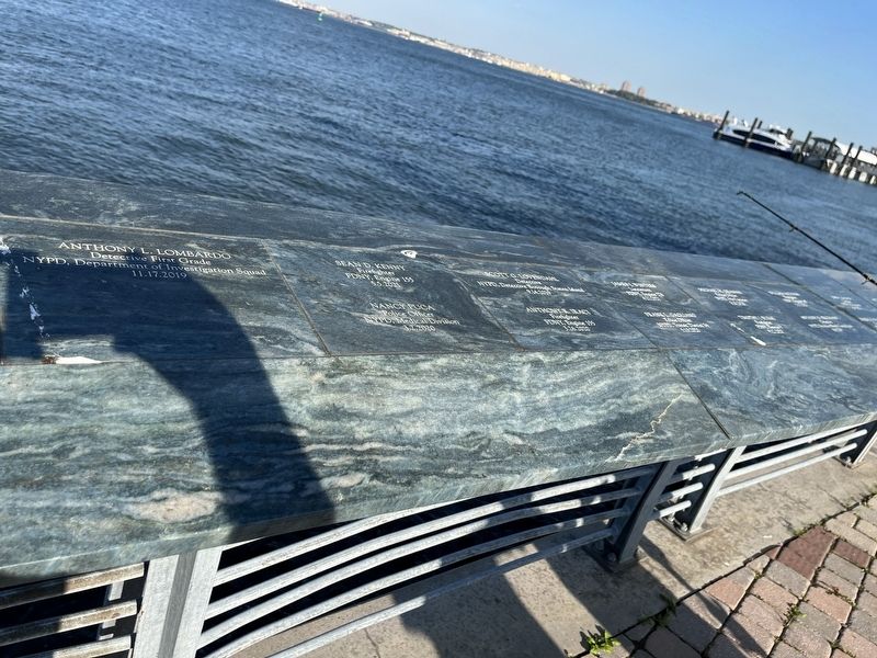 The Staten Island September 11 First Responders Memorial image. Click for full size.