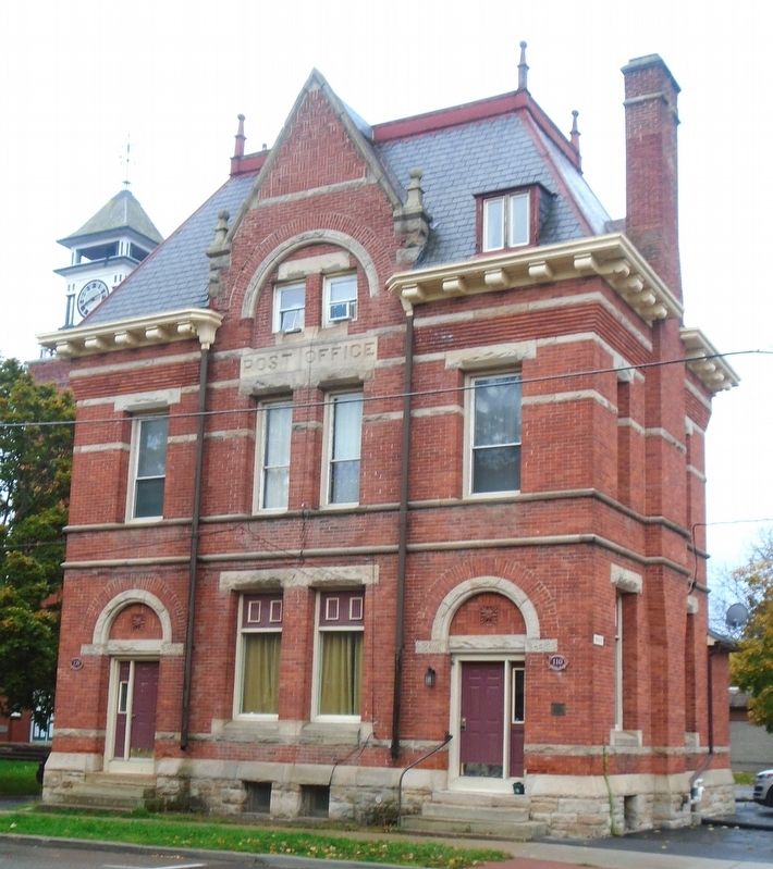 Old Post Office and Marker. Click for full size. Old Post Office and Marker image. Click for full size.