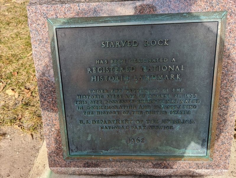 Starved Rock Marker image. Click for full size.