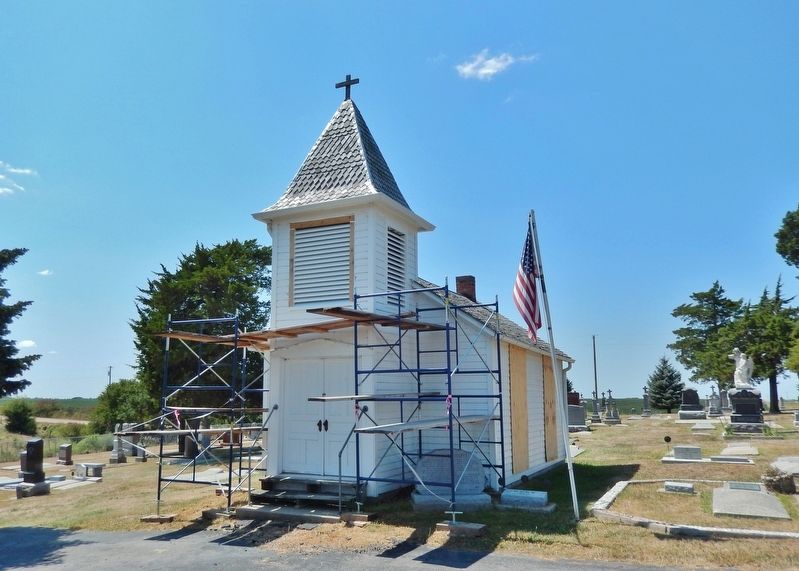 Pioneer Chapel (<i>northeast elevation</i>) image. Click for full size.