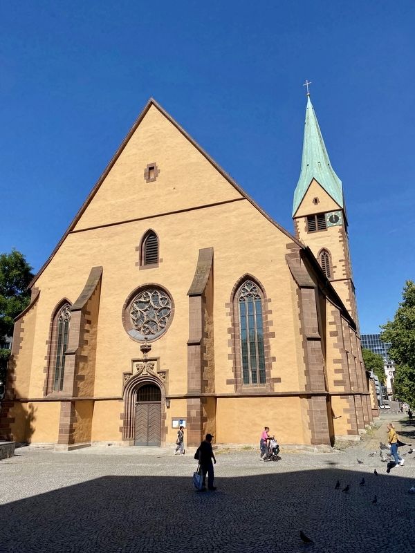 Leonhardskirche, showing the south side of the church. Click for full size. Leonhardskirche, showing the south side of the church image. Click for full size.