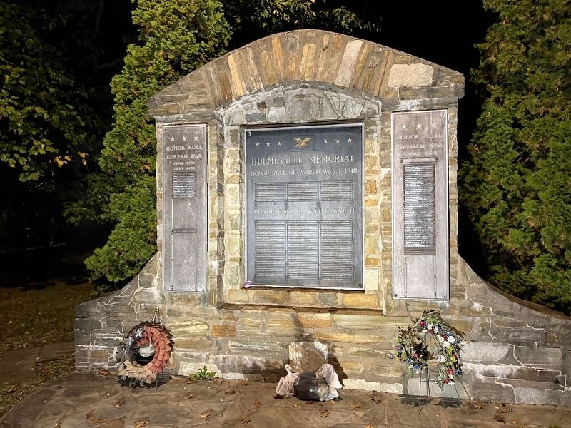 Hulmeville Memorial image. Click for full size.