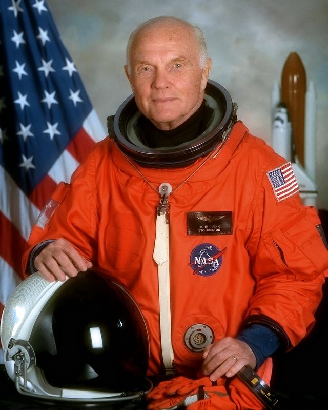Astronaut John Glenn image. Click for full size.