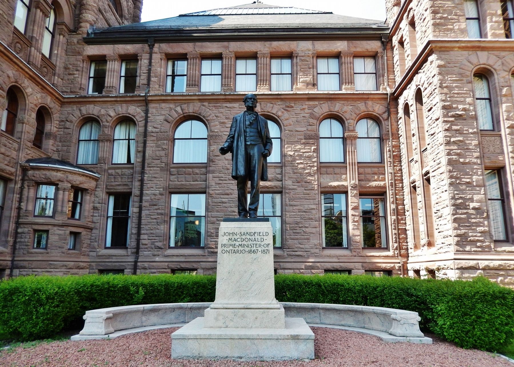 Hon. John Sandfield Macdonald Monument (<i>south side</i>) image. Click for full size.