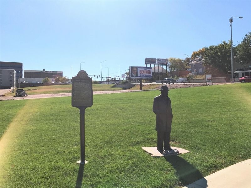 Martin Luther King Marker, from the north image. Click for full size.