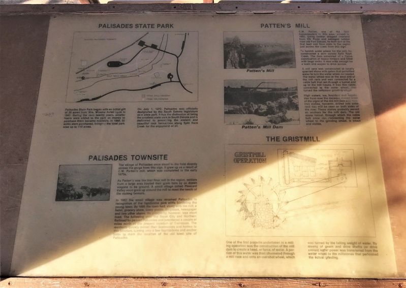 Palisades State Park Marker image. Click for full size.