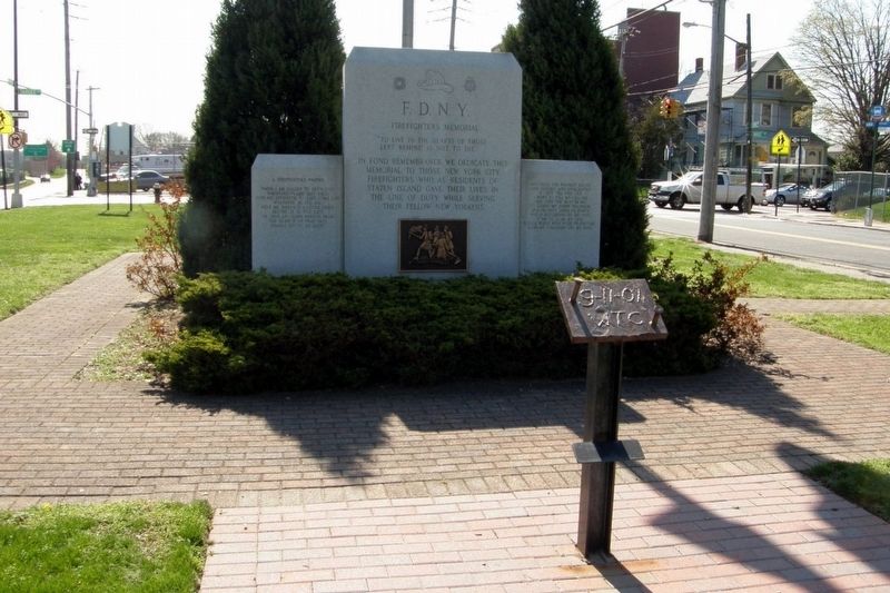 F.D.N.Y. Firefighters Memorial. Click for full size. F.D.N.Y. Firefighters Memorial image. Click for full size.