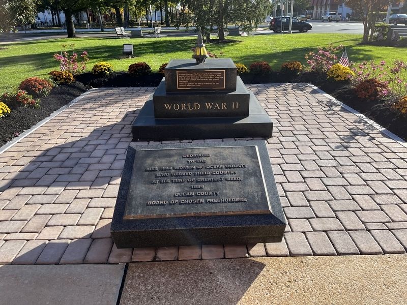 Veterans Memorial image. Click for full size.