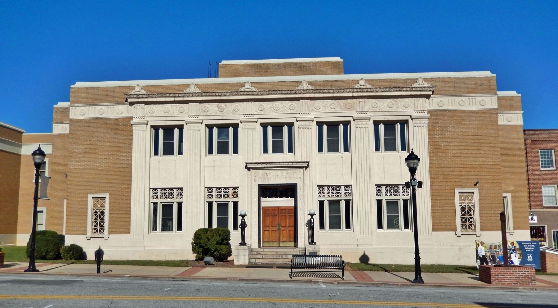 Caldwell County Courthouse (<i>west/front elevation</i>) image. Click for full size.