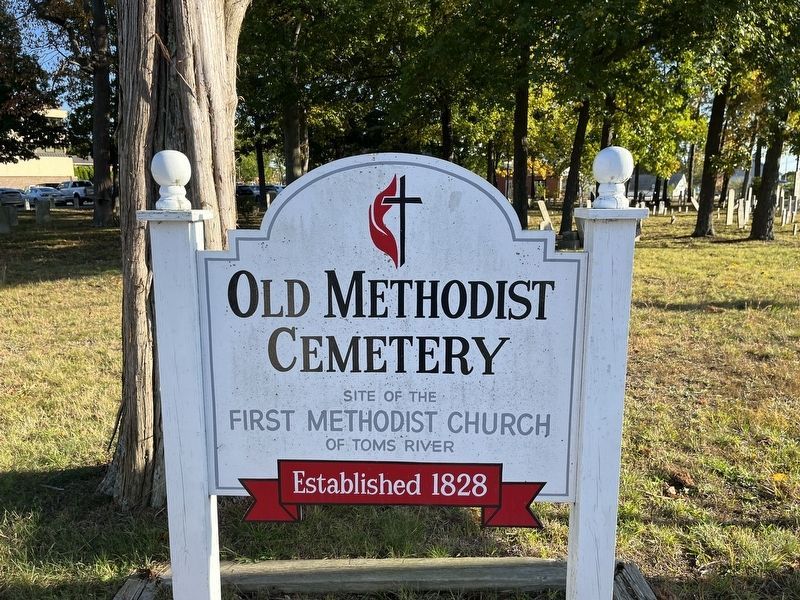 Additional sign at the edge of the burial ground image. Click for full size.