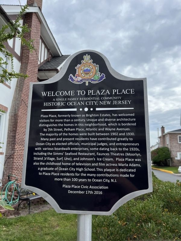 Welcome to Plaza Place Marker image. Click for full size.