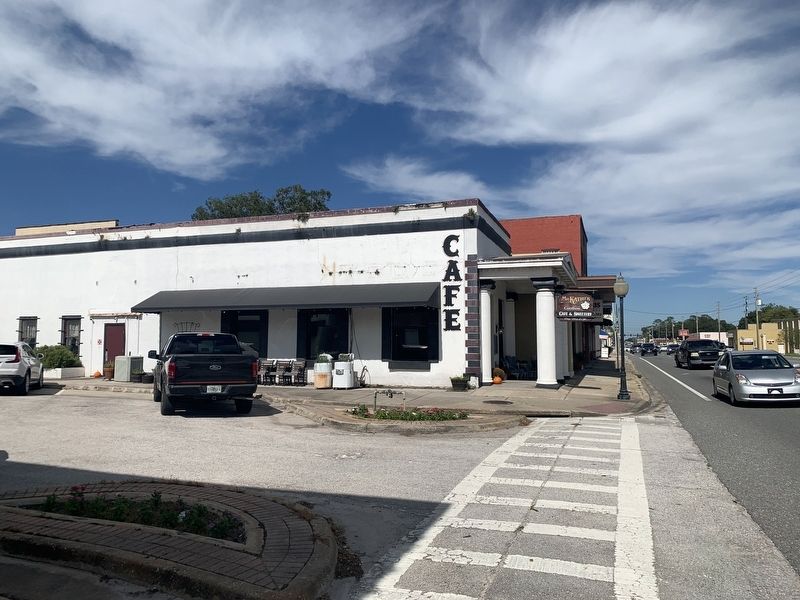 Bank of Wildwood image. Click for full size.